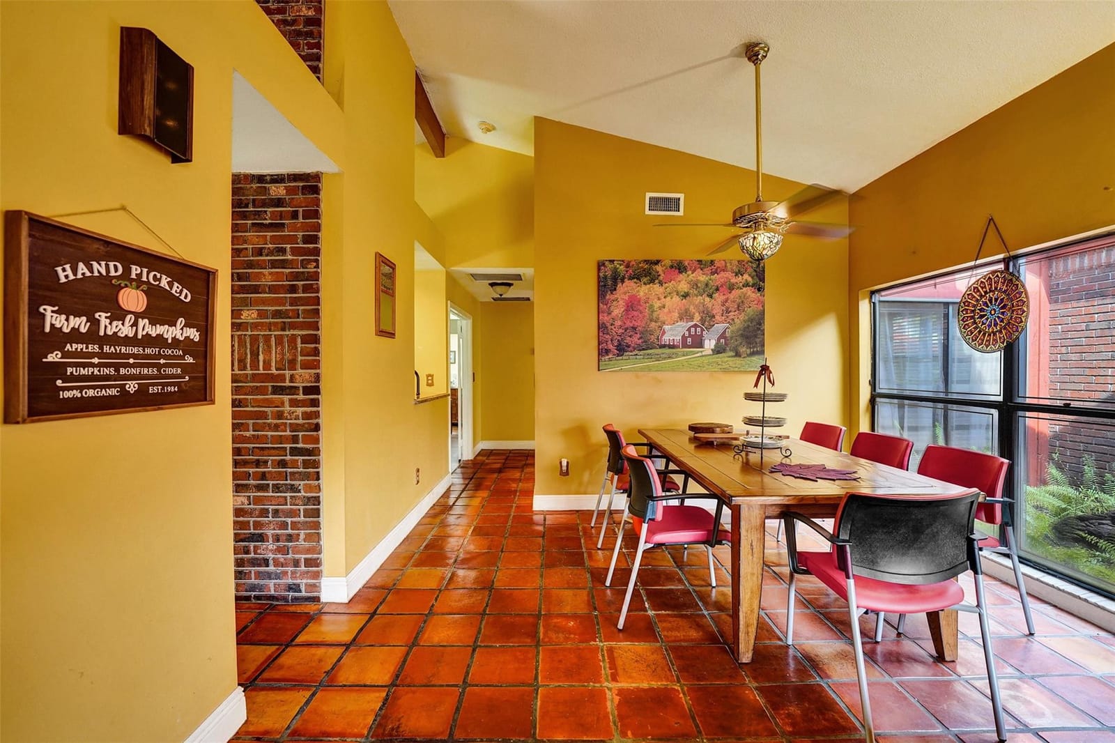3440 E Point Drive — photo 12