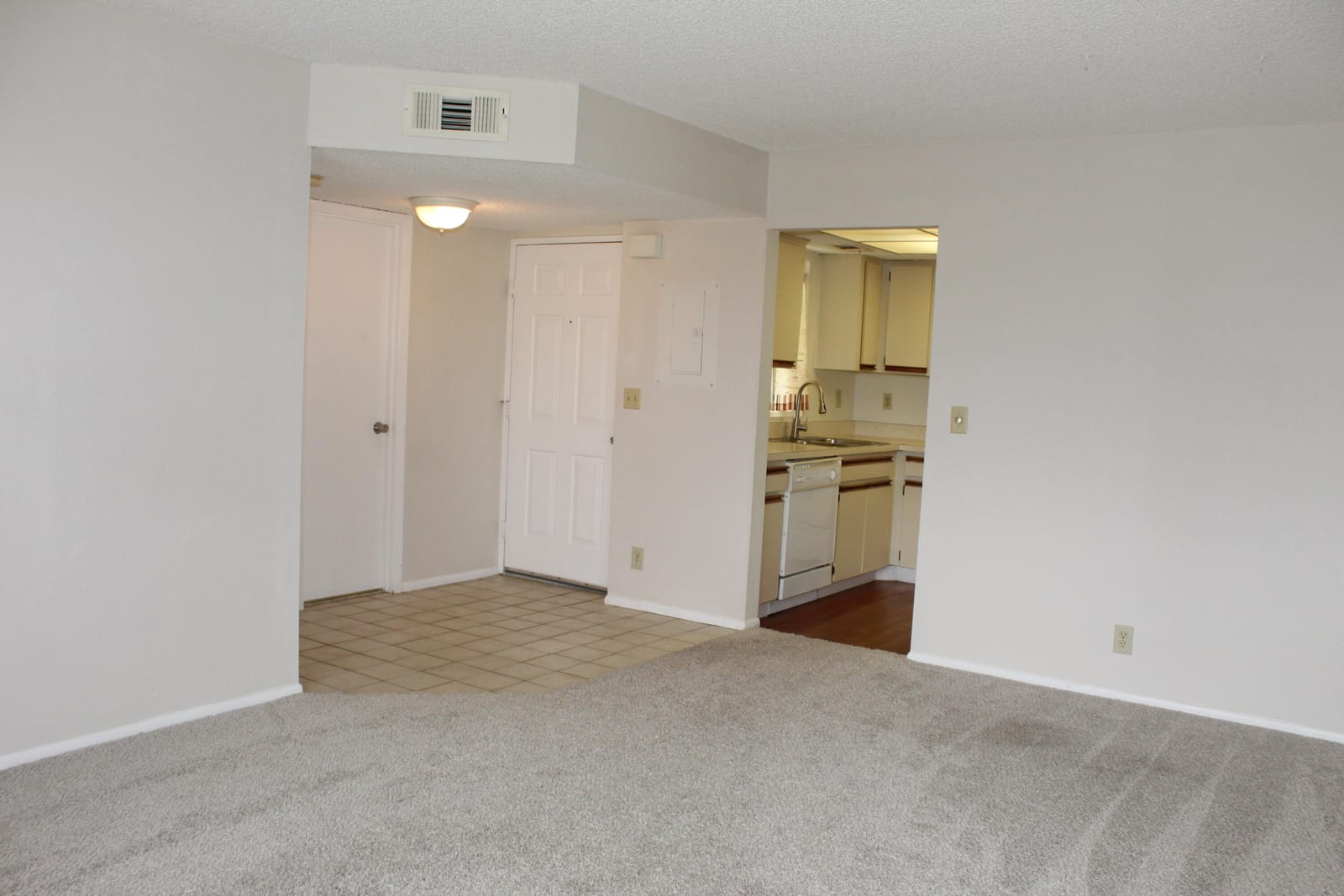 1522 SE Royal Green Circle P-204, Port St. Lucie, FL 34952 photo 12