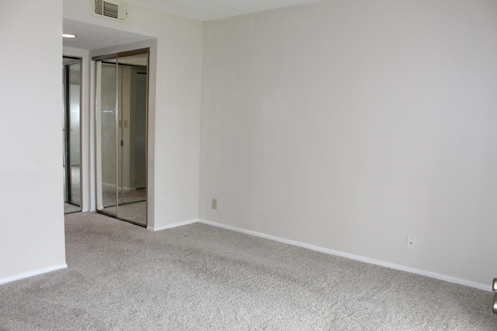 1522 SE Royal Green Circle P-204, Port St. Lucie, FL 34952 photo 21