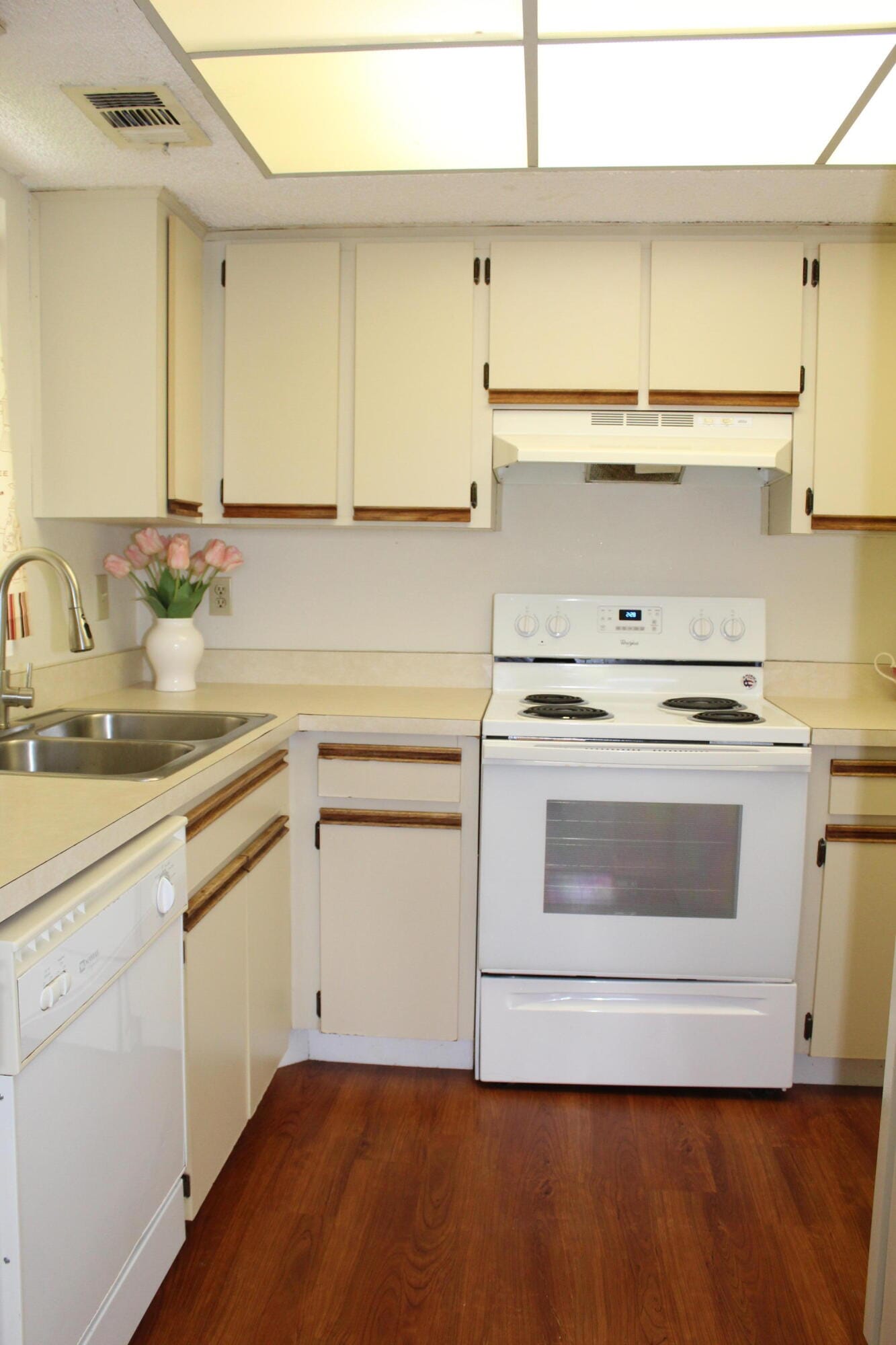 1522 SE Royal Green Circle P-204, Port St. Lucie, FL 34952 photo 5