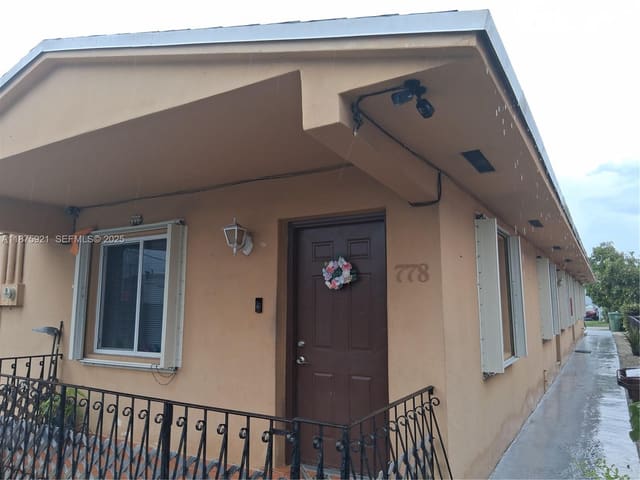 776 W 30th Street, sold in 2nd Rev Pl Of Industrial, Hialeah, FL