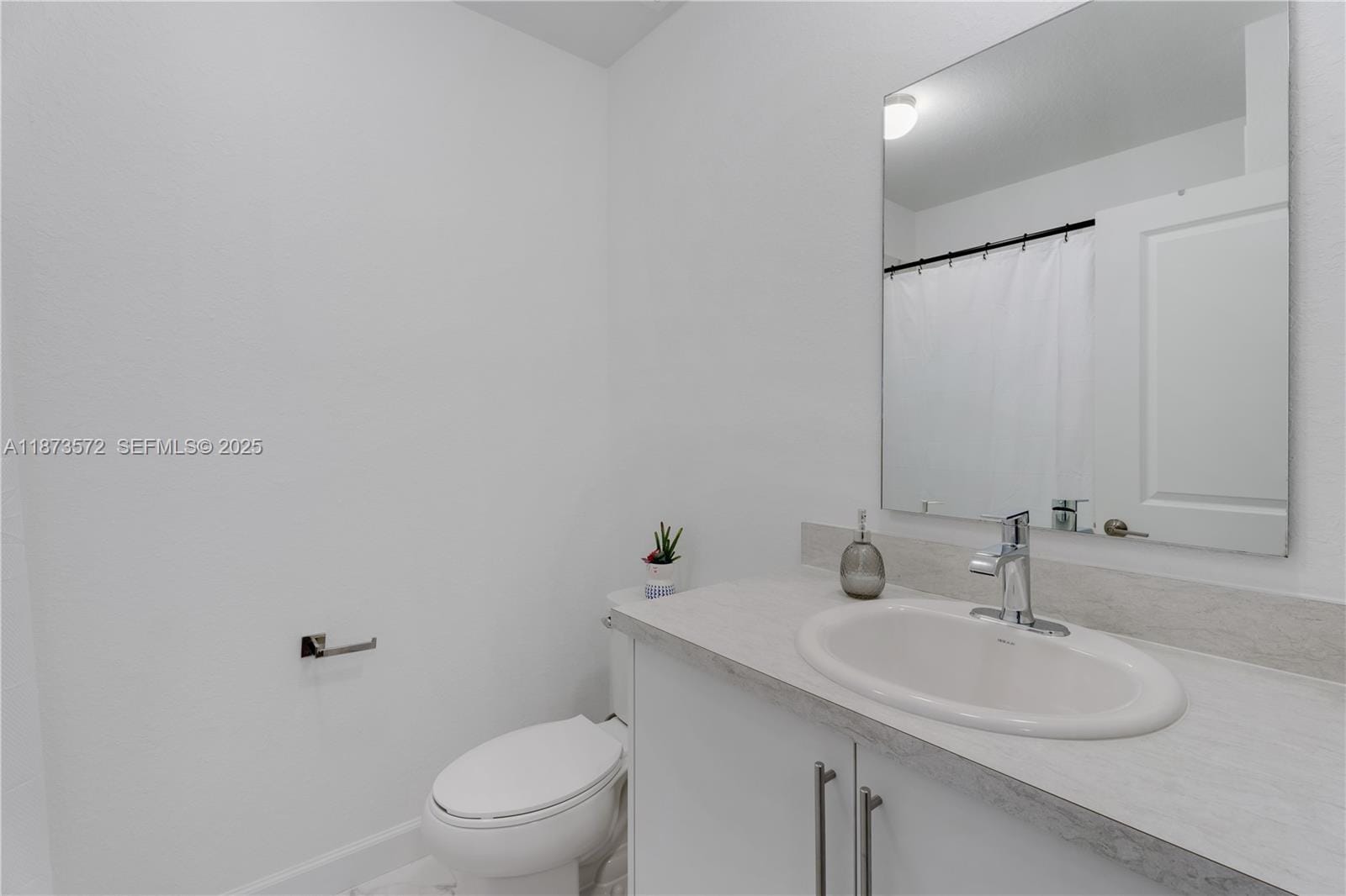 413 NW 12th Place, Florida City, FL 33034 photo 9