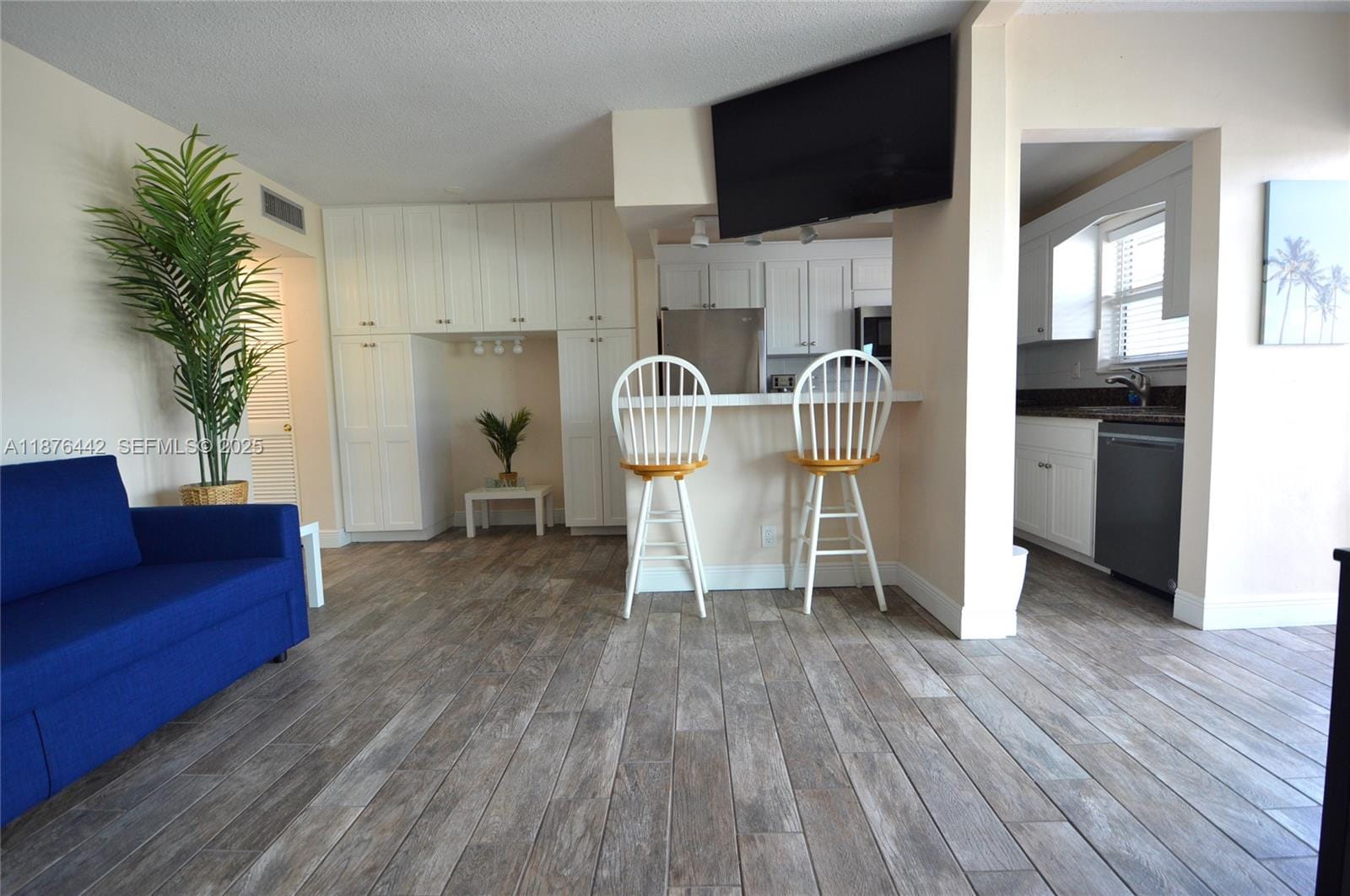 1451 N 12th Court 8B — photo 7