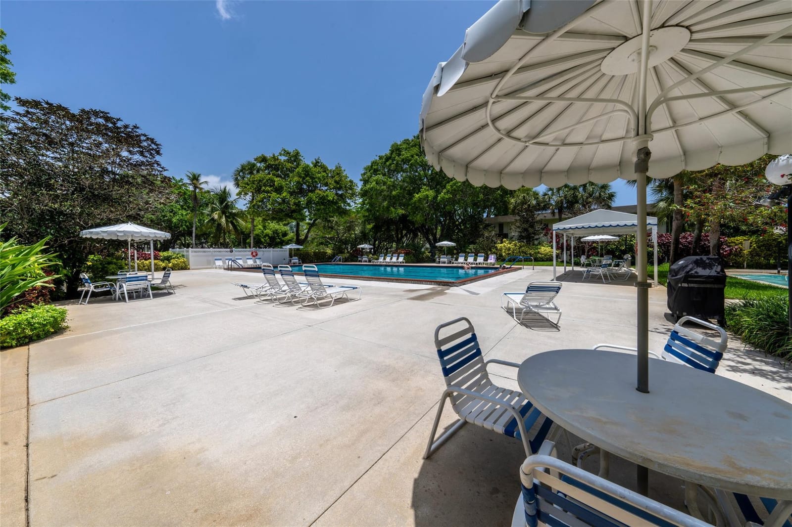 3960 Oaks Clubhouse Drive 312, Pompano Beach, FL 33069 photo 30