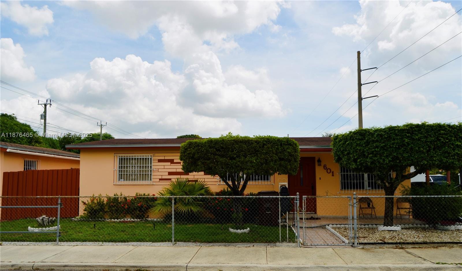 601 E 33rd Street, Hialeah, FL 33013 photo 3