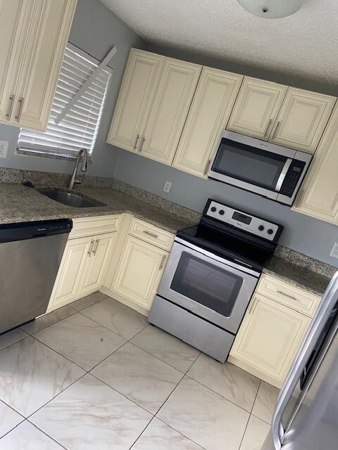 578 SW Sara Boulevard, Port St. Lucie, FL 34953, Port St Lucie