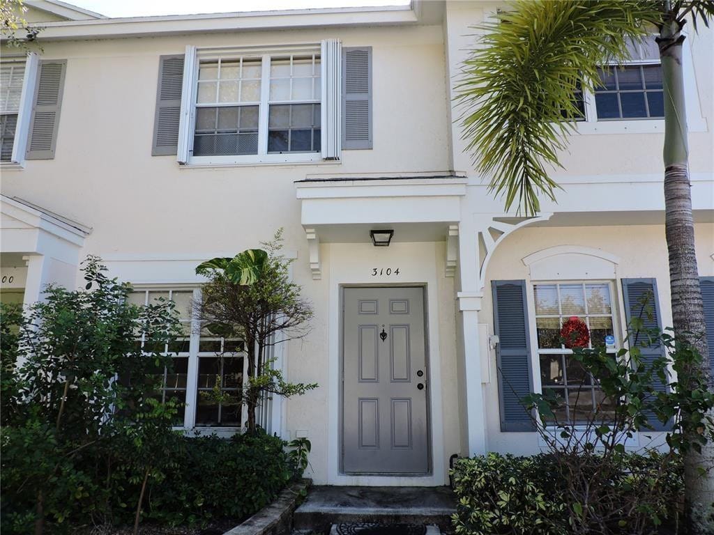 3104 SW 50th Street 44 — photo 3