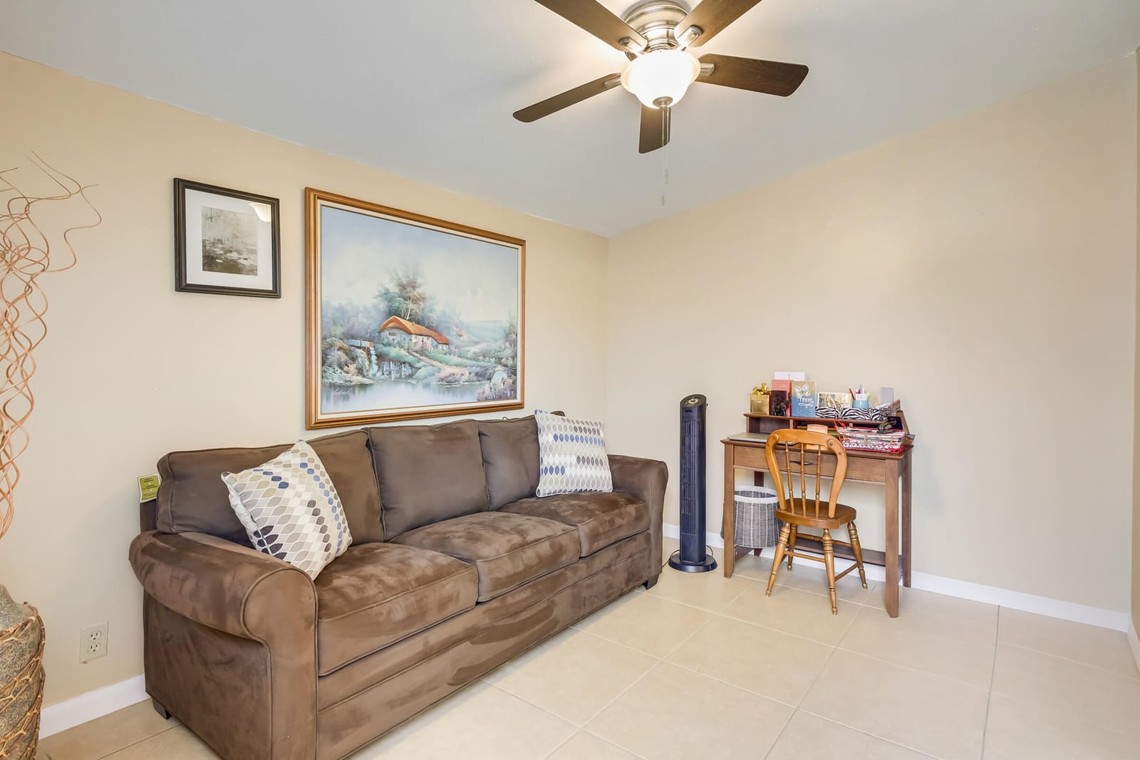 577 Tallulah Road, Lake Worth, FL 33462 photo 2