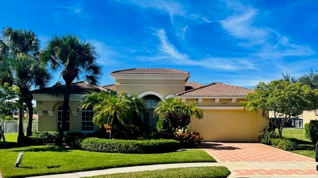 9783 Via Grandezza W, Wellington, FL 33411