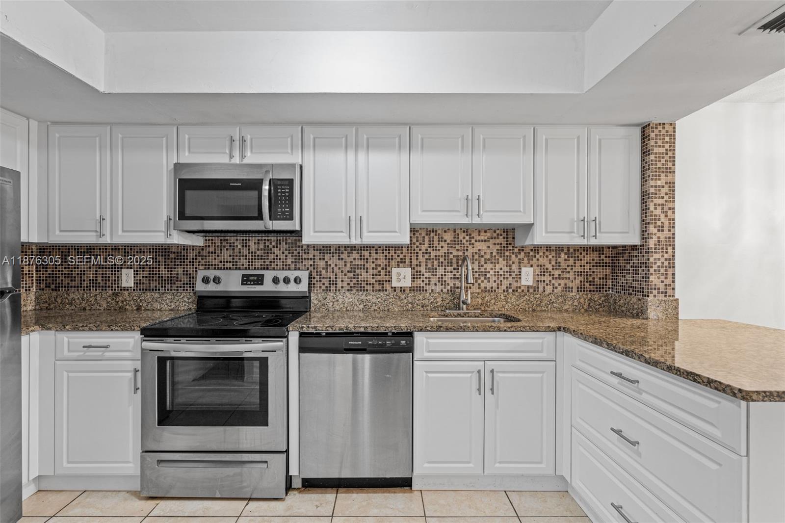 2607 NW 47th Lane 3304, Lauderdale Lakes, FL 33313, Lauderdale Lakes
