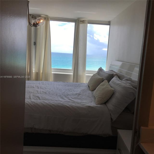 7135 Collins Avenue 1022, Miami Beach, FL 33141