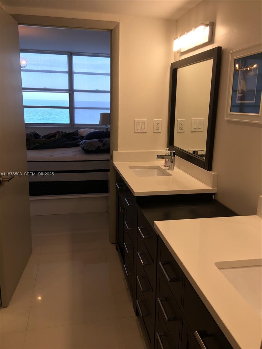 7135 Collins Avenue 1022, Miami Beach, FL 33141 photo 10