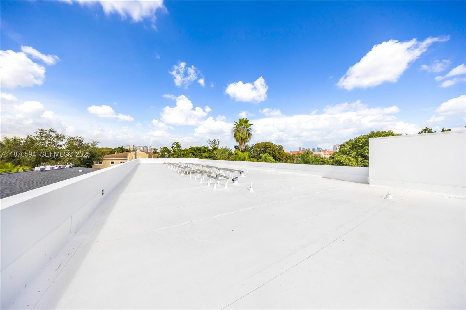 1254 SW 2nd Street, Miami, FL 33135 photo 5