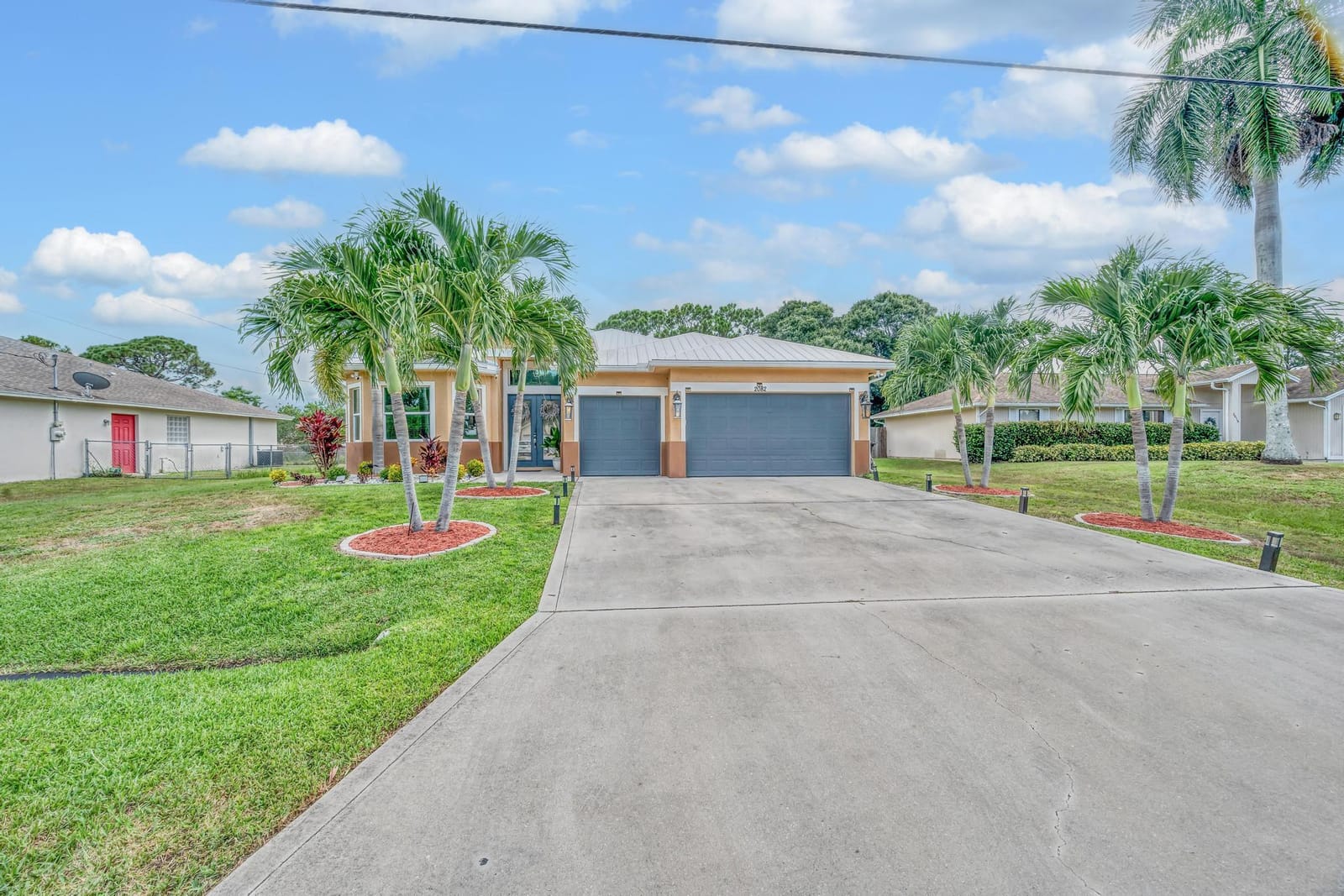2082 SW Idaho Lane, Port St. Lucie, FL 34953