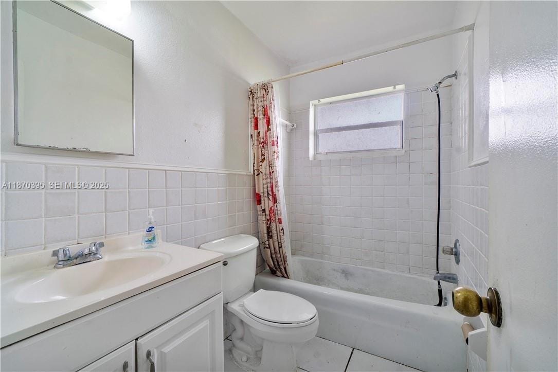 7391 NW 37th Street — photo 9