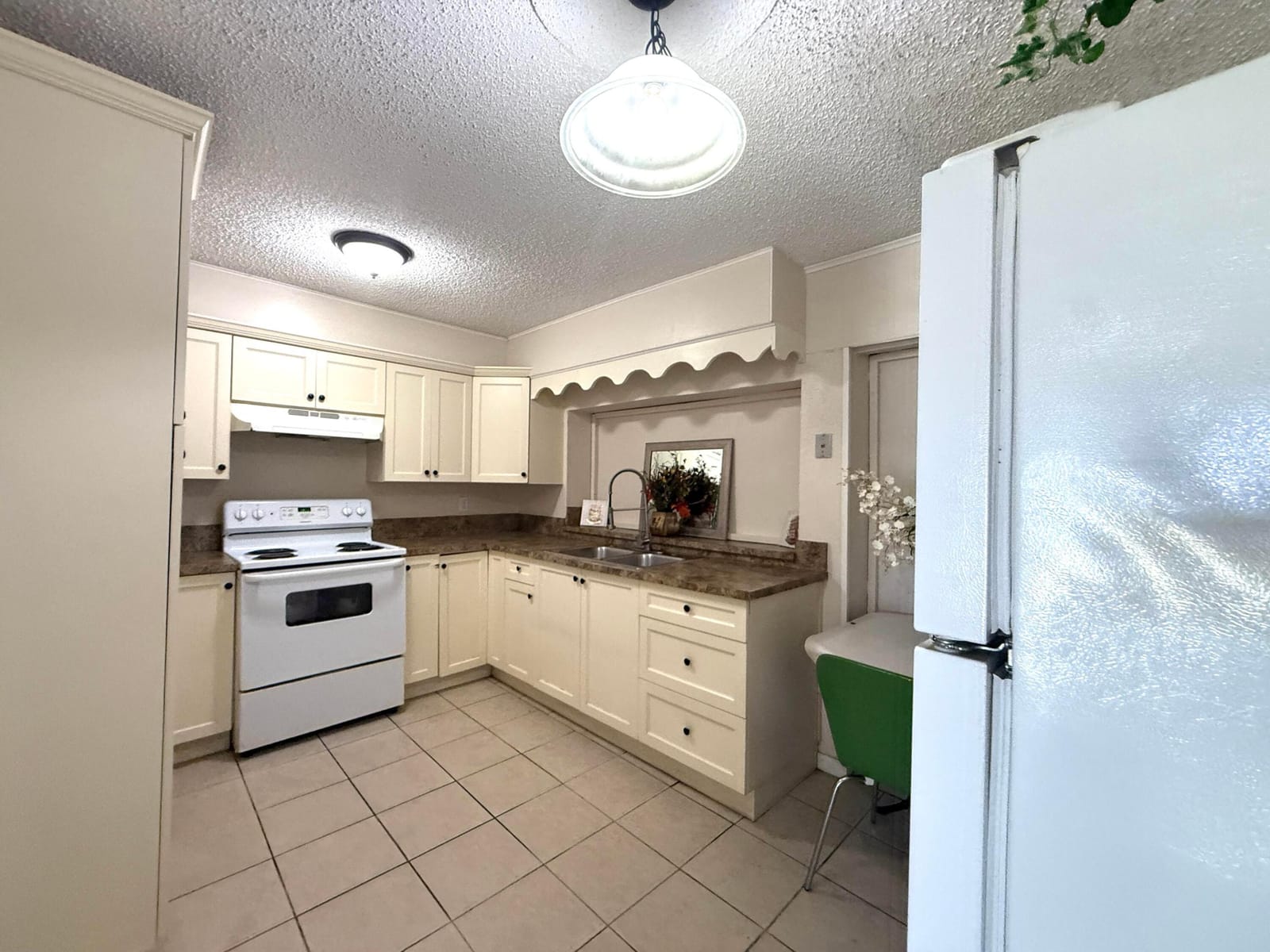 512 SW 6th Avenue, Delray Beach, FL 33444 photo 17