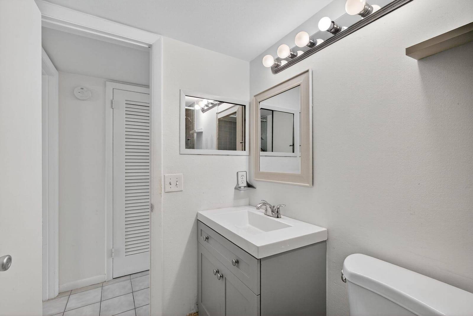 7 Dorchester A, West Palm Beach, FL 33417 photo 11