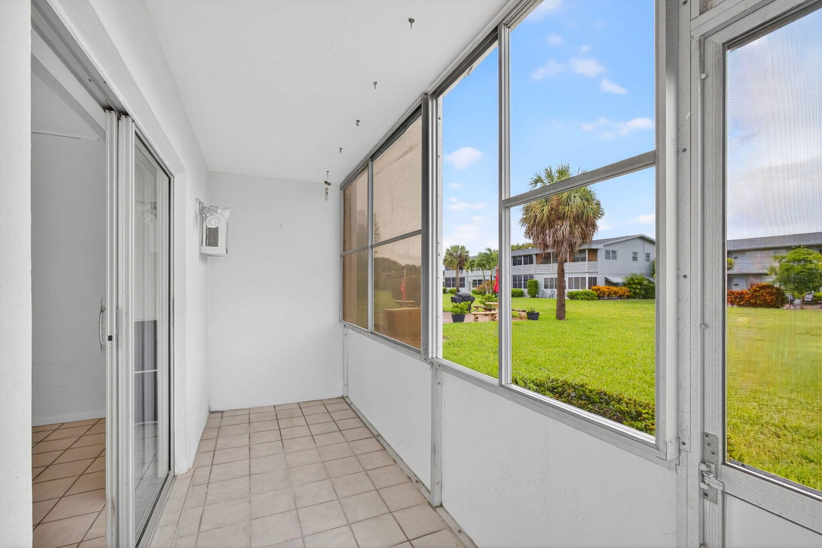7 Dorchester A, West Palm Beach, FL 33417 photo 15
