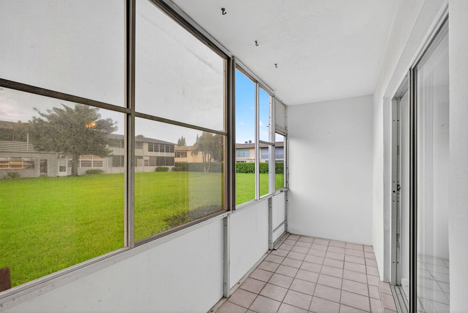 7 Dorchester A, West Palm Beach, FL 33417 photo 16