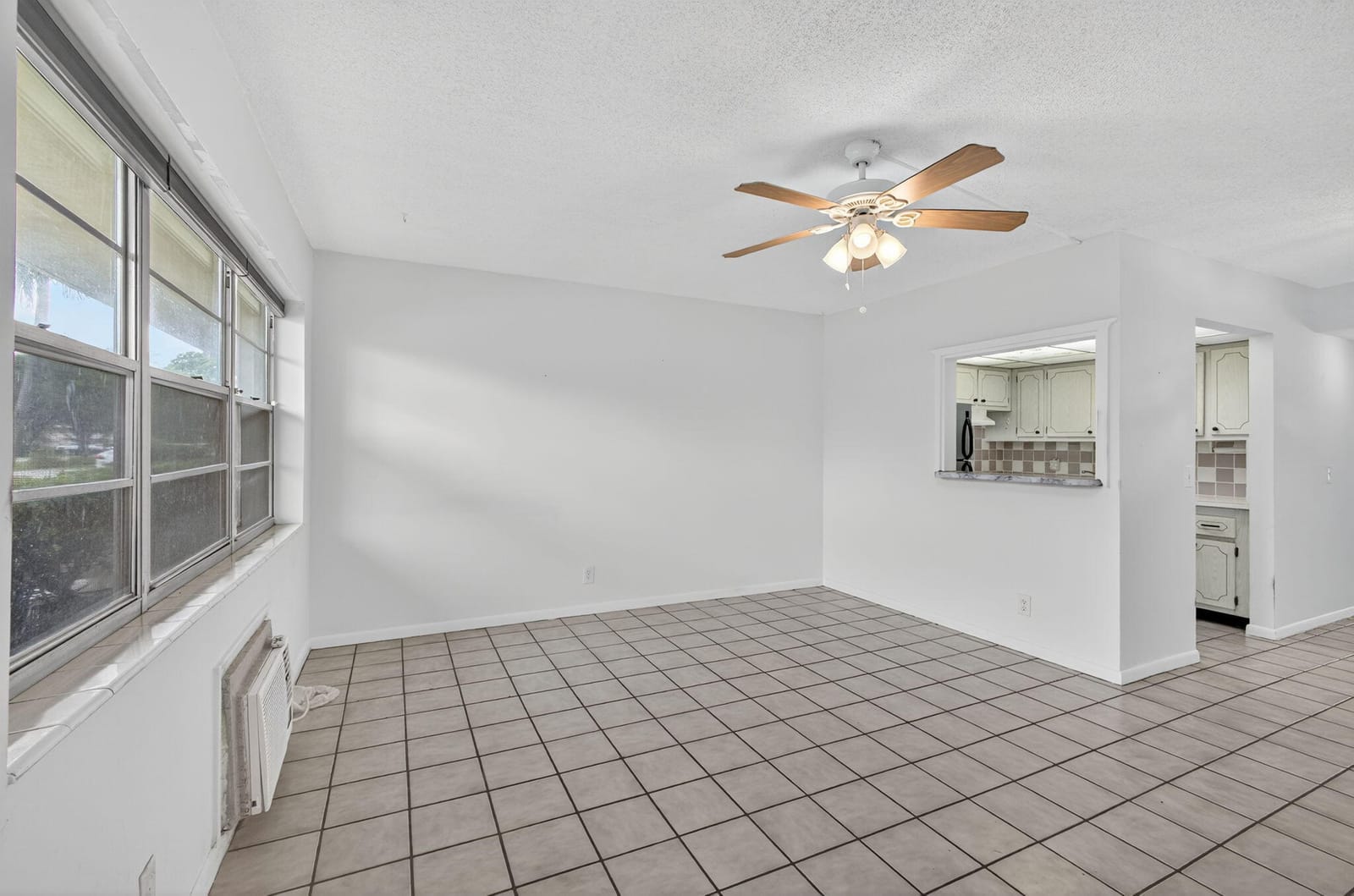 7 Dorchester A, West Palm Beach, FL 33417 photo 6