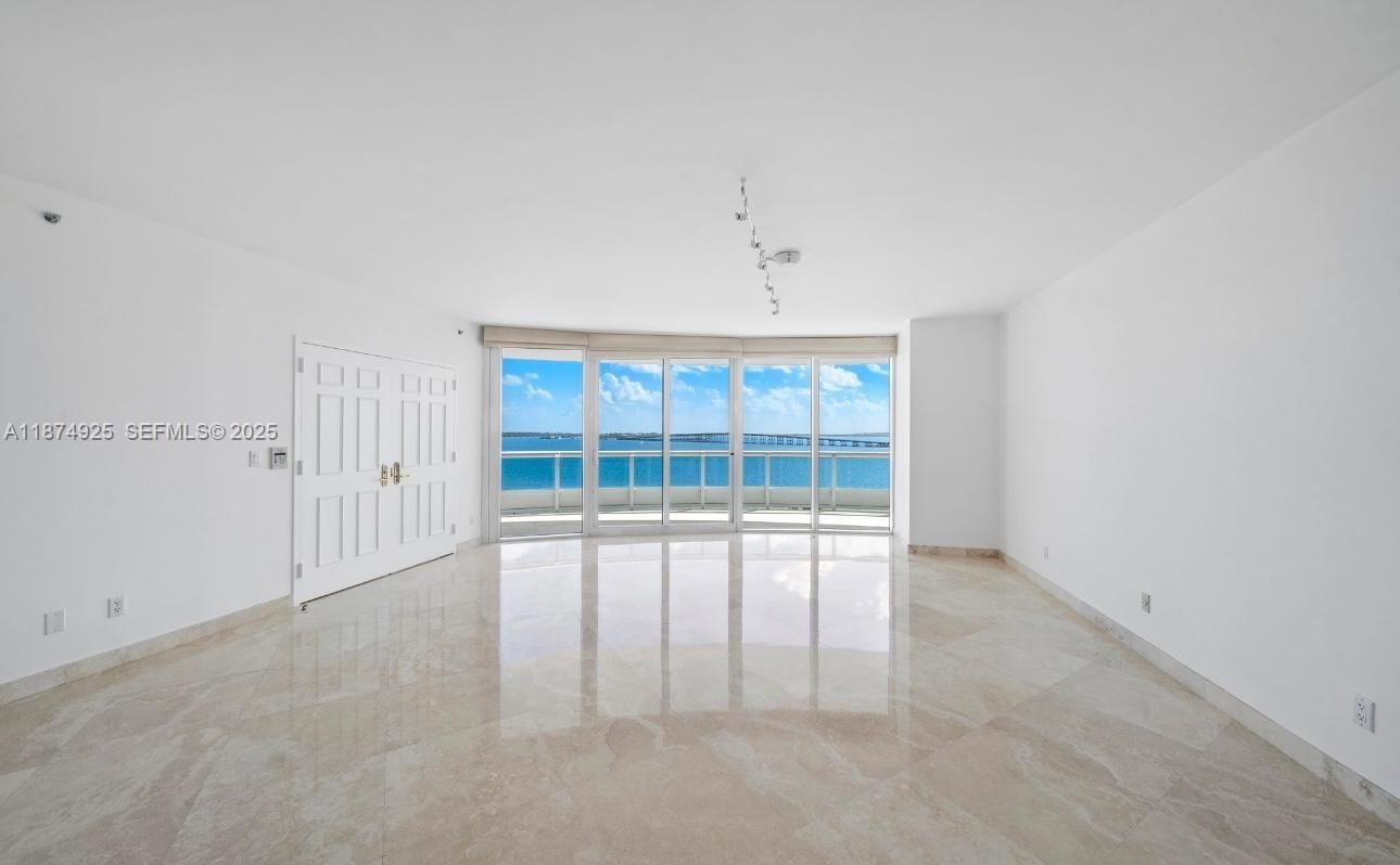 1643 Brickell Avenue 1002, Miami, FL 33129 photo 9