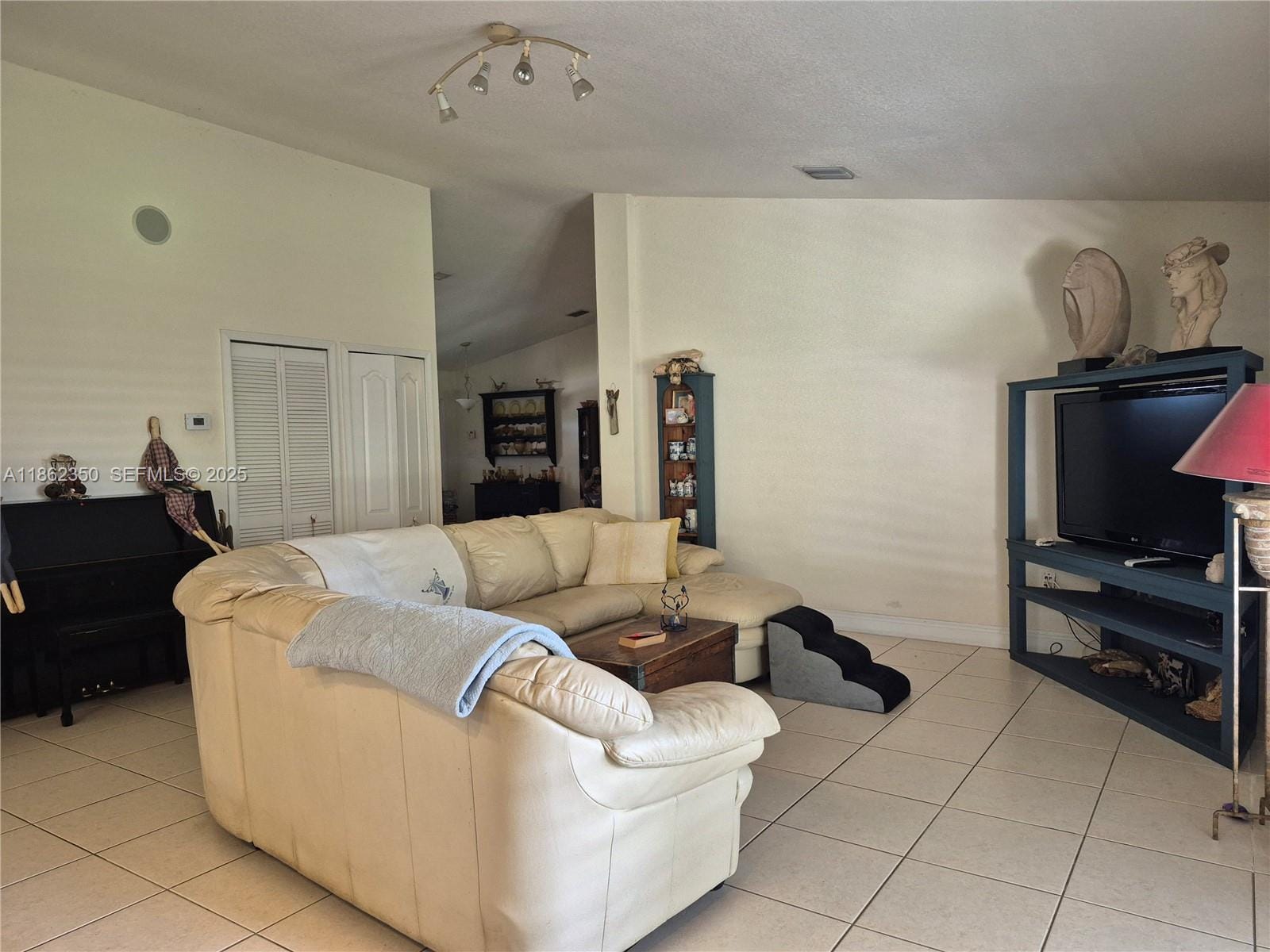 17333 SW 284th Street — photo 10