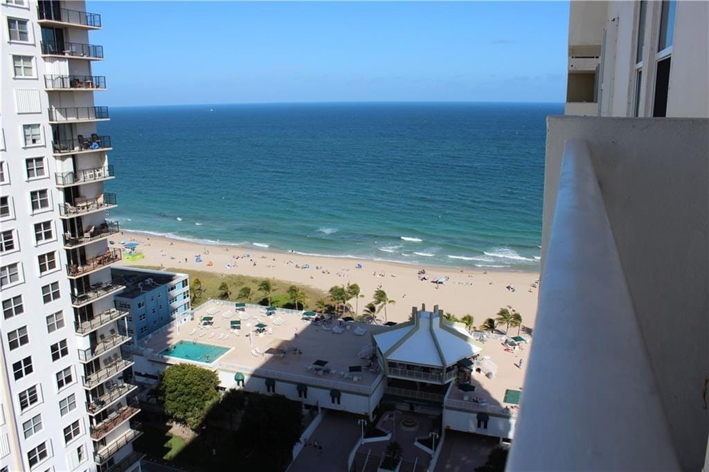 111 Briny Avenue 2107, Pompano Beach, FL 33062 photo 3