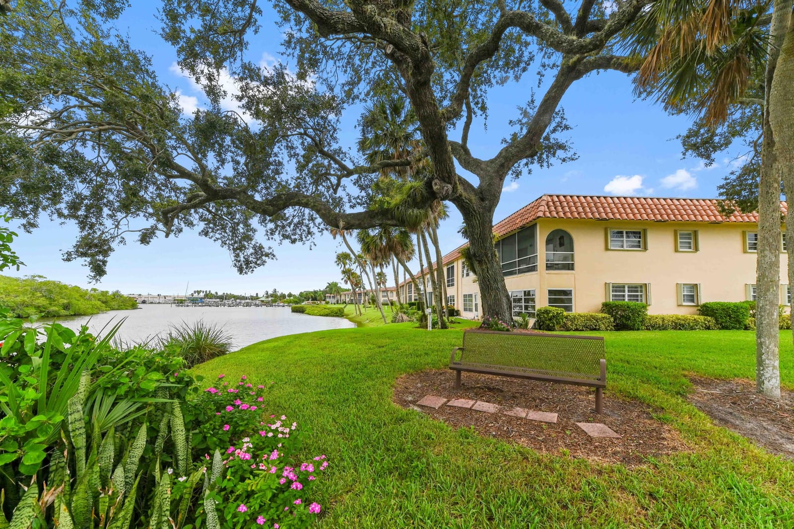 2600 S Kanner Highway F9, Stuart, FL 34994 photo 21