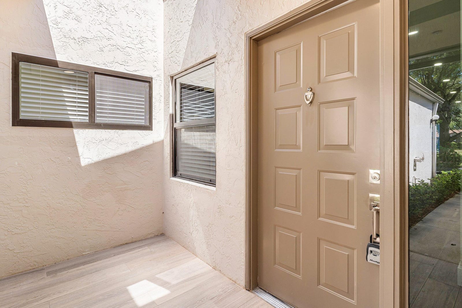8065 Whispering Palm Drive, Boca Raton, FL 33496 photo 5