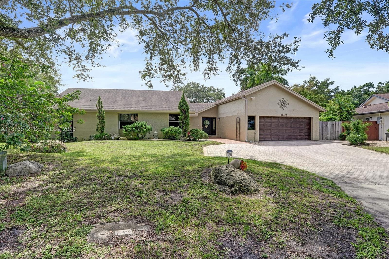 12100 Park Drive — photo 3