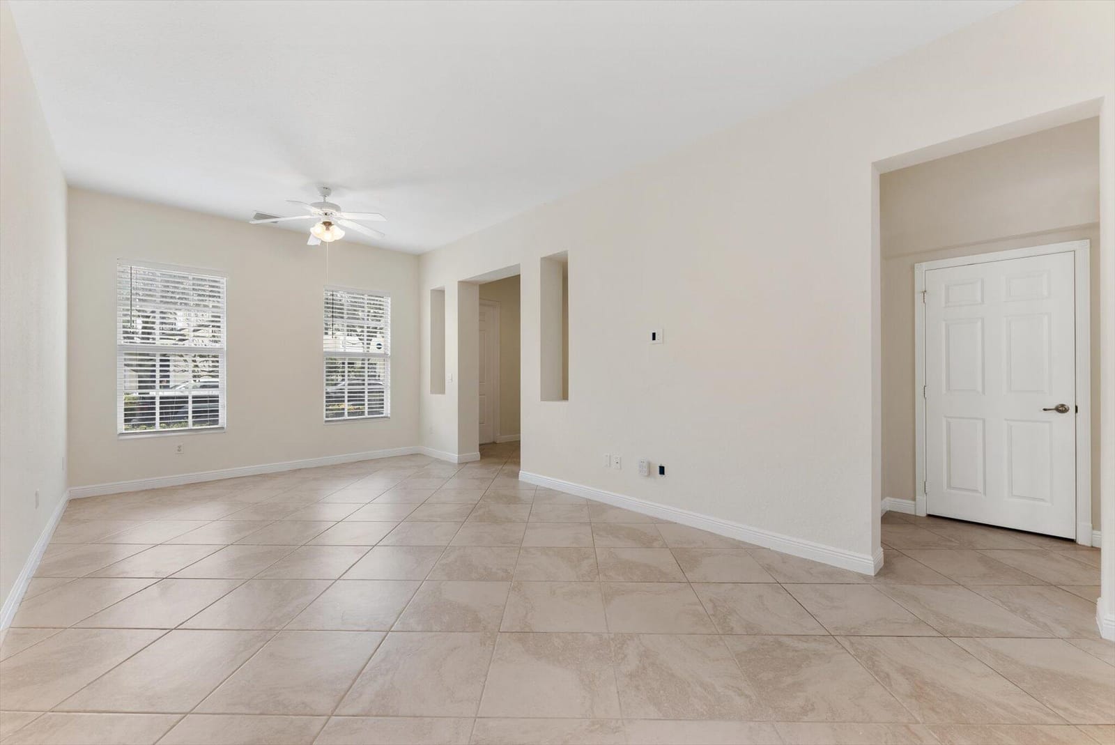 806 NW 83rd Lane — photo 6