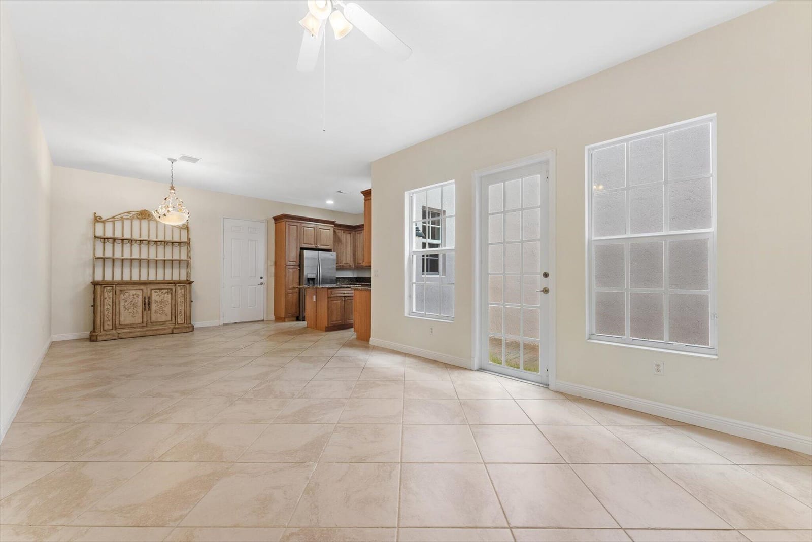 806 NW 83rd Lane — photo 8