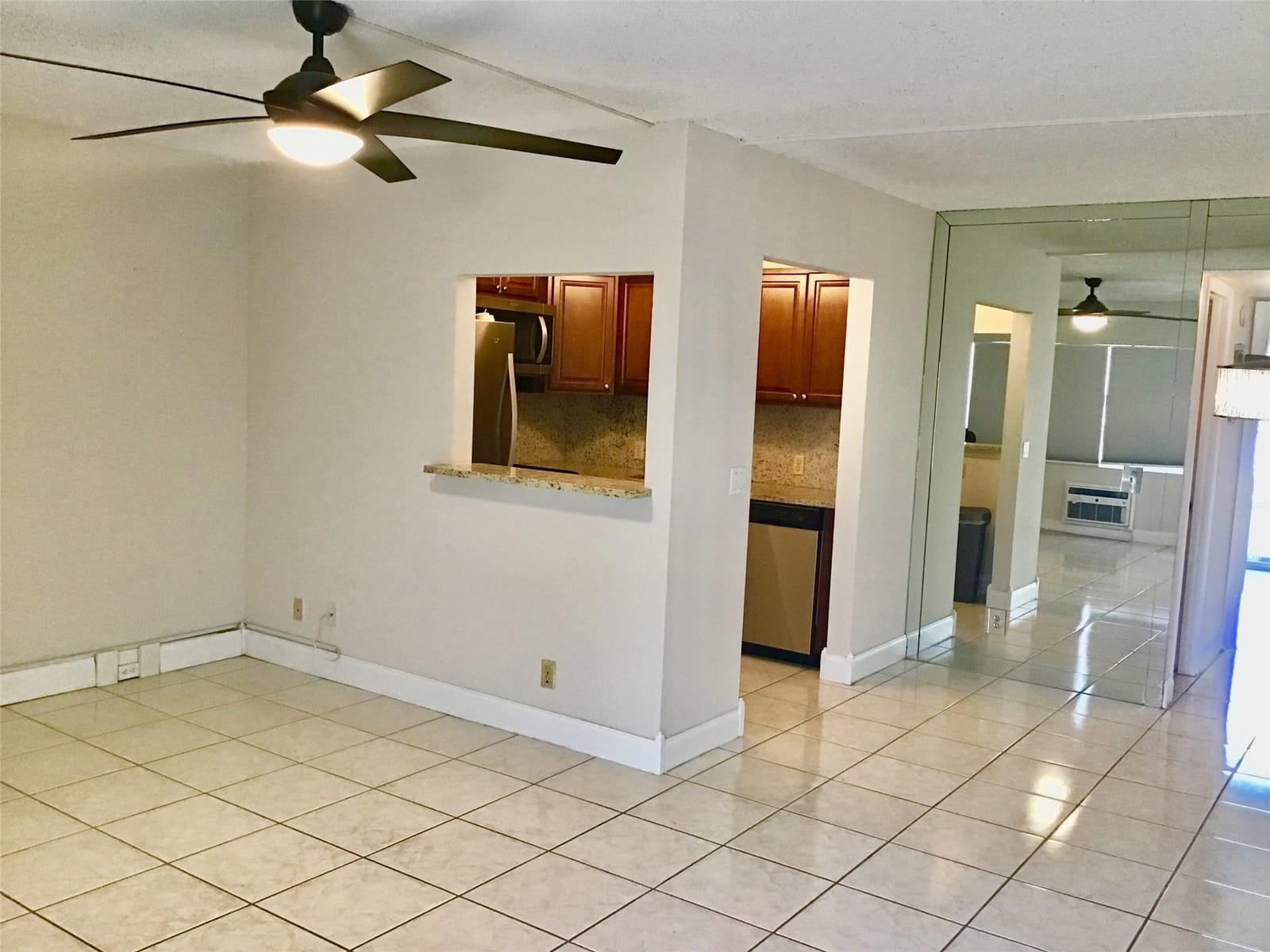 135 Fanshaw D 135 — photo 3