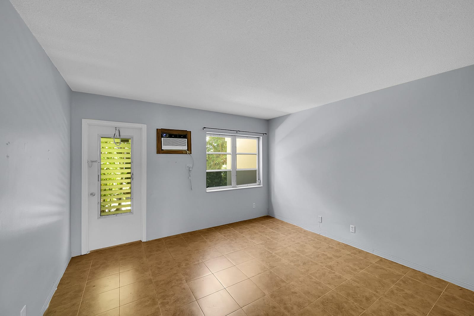 2115 NE 42nd Court 110n, Lighthouse Point, FL 33064 photo 14