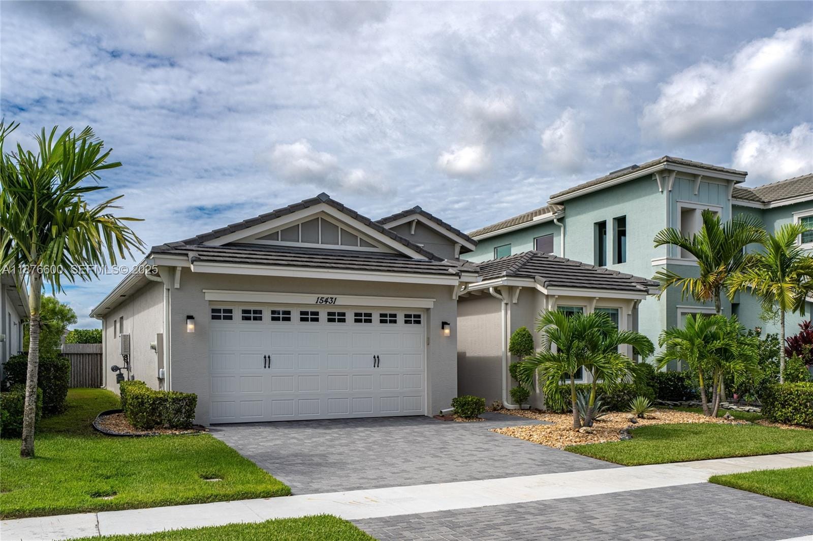 15431 Goldfinch Circle, Westlake, FL 33470