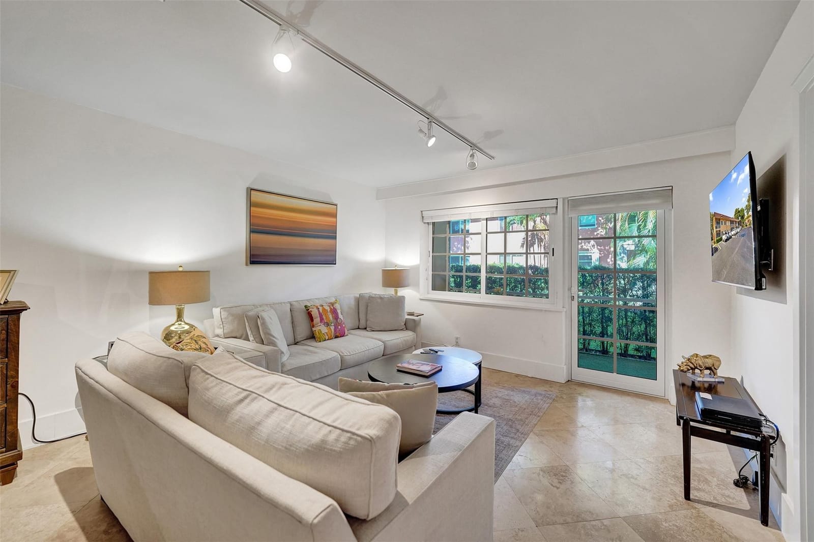 200 NE 19th Court 107M, Wilton Manors, FL 33305 photo 15