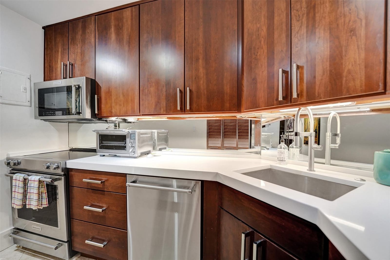 200 NE 19th Court 107M — photo 4