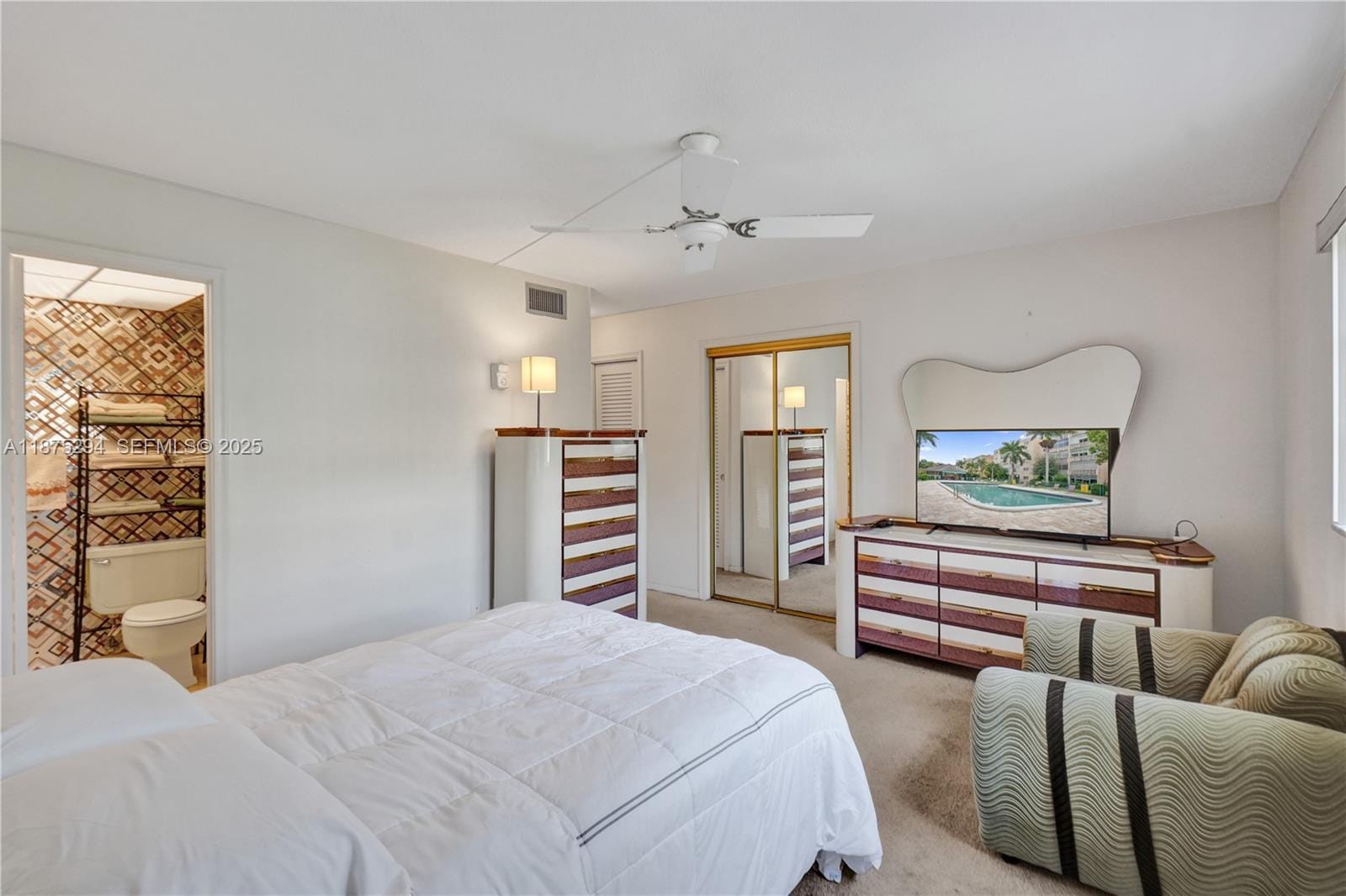 218 NE 12th Avenue 302, Hallandale Beach, FL 33009 photo 2