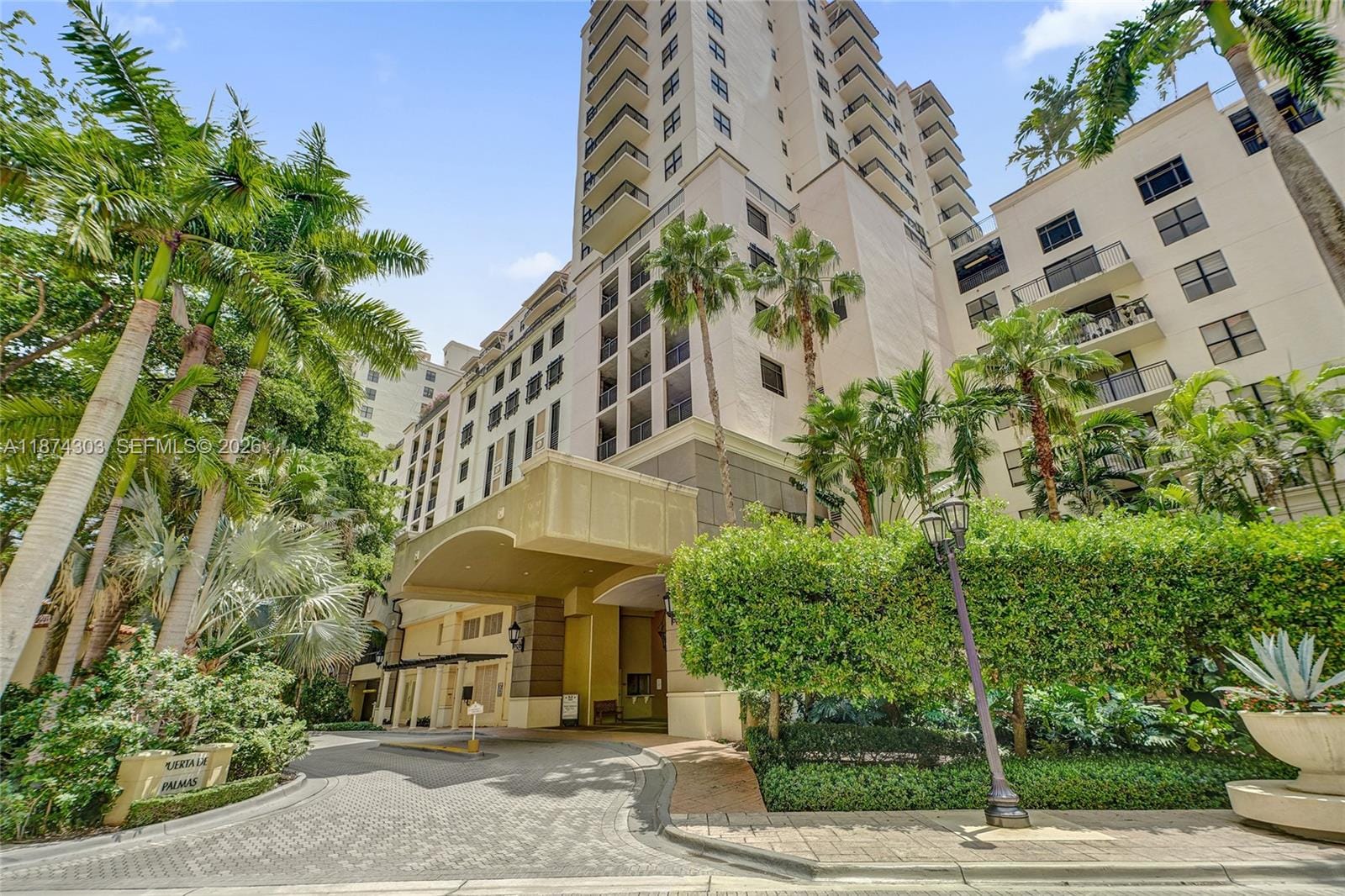 888 S Douglas Road 304, Coral Gables, FL 33134