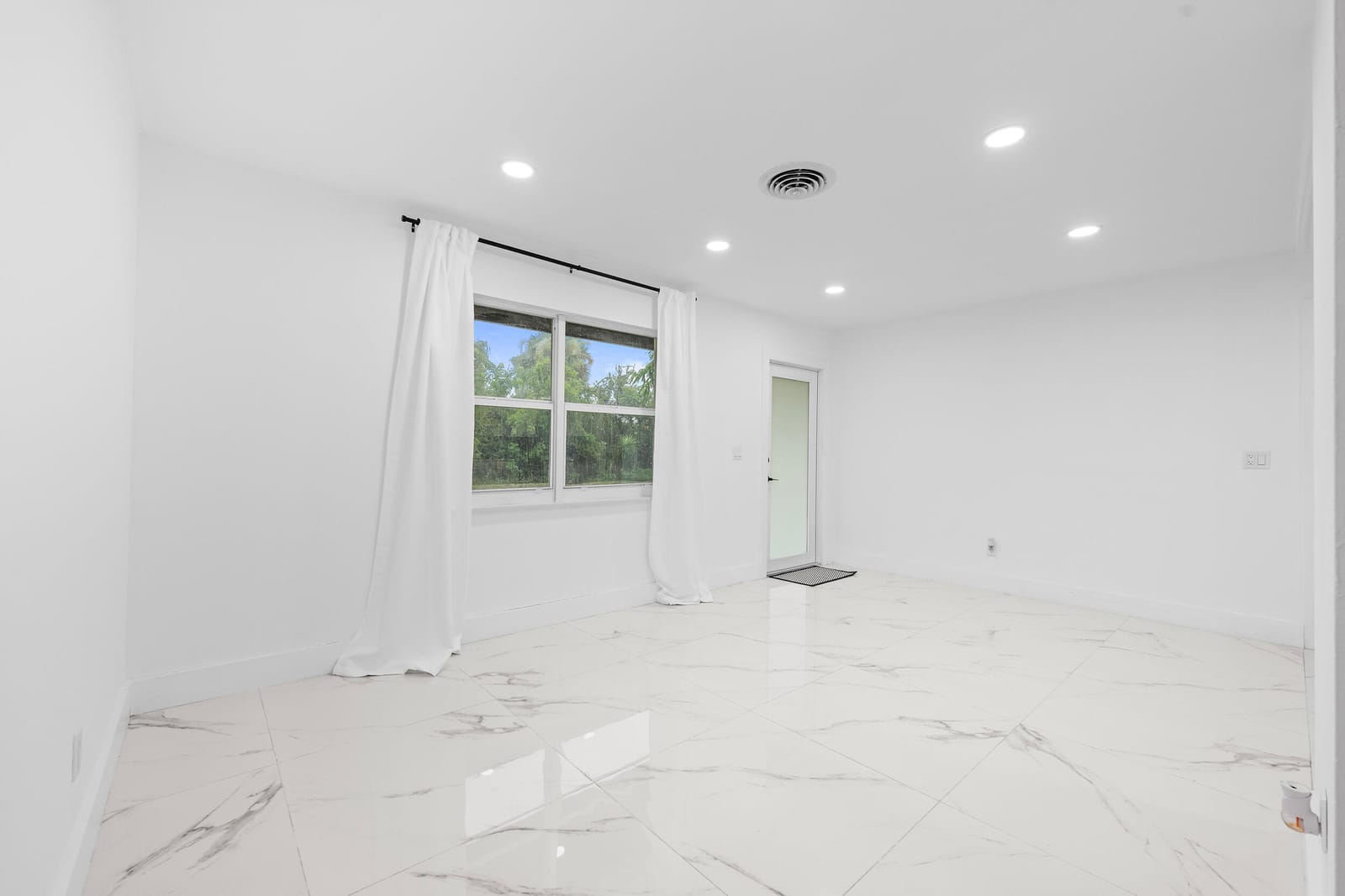 1772 NE 23rd Drive, Jensen Beach, FL 34957 photo 7