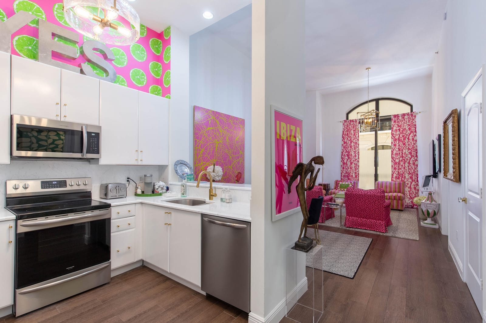 701 S Olive Avenue 409 — photo 3