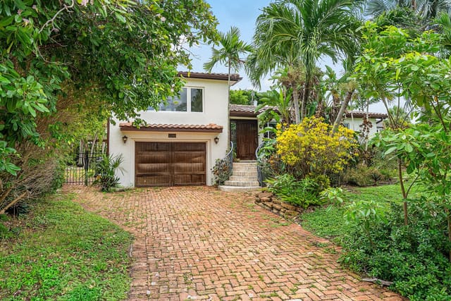 1290 NE 4th Avenue, sold in Whisem Unit B, Boca Raton, FL