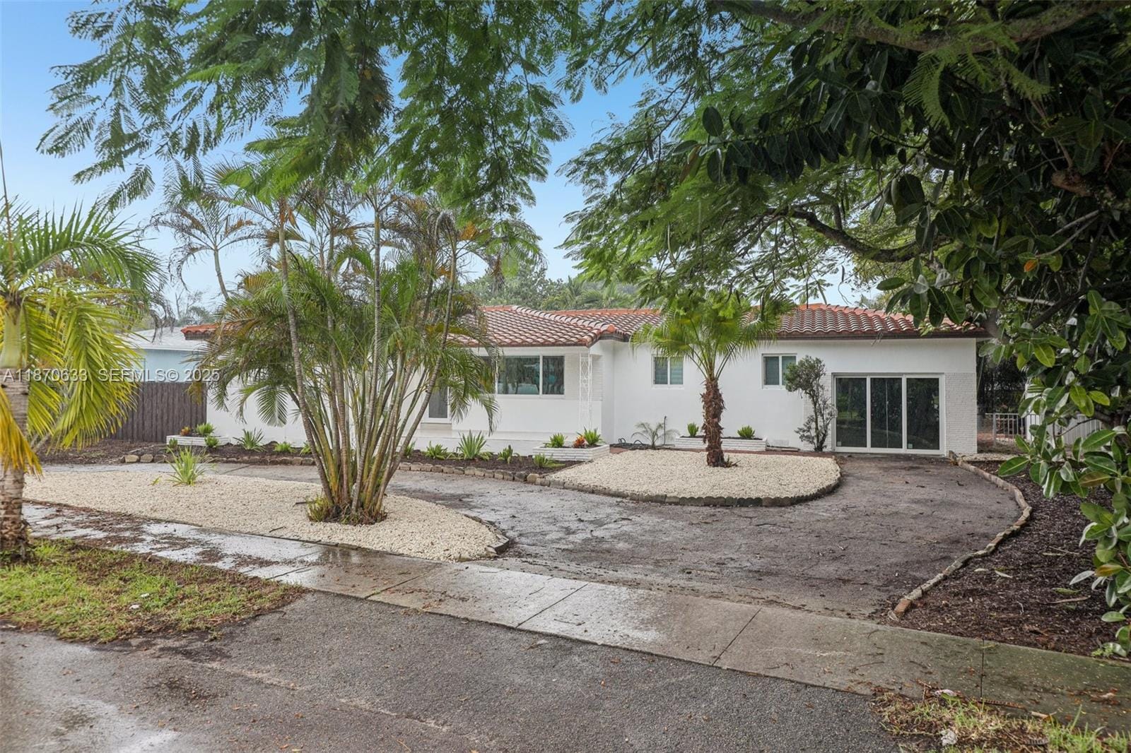 2550 Adams Street — photo 2