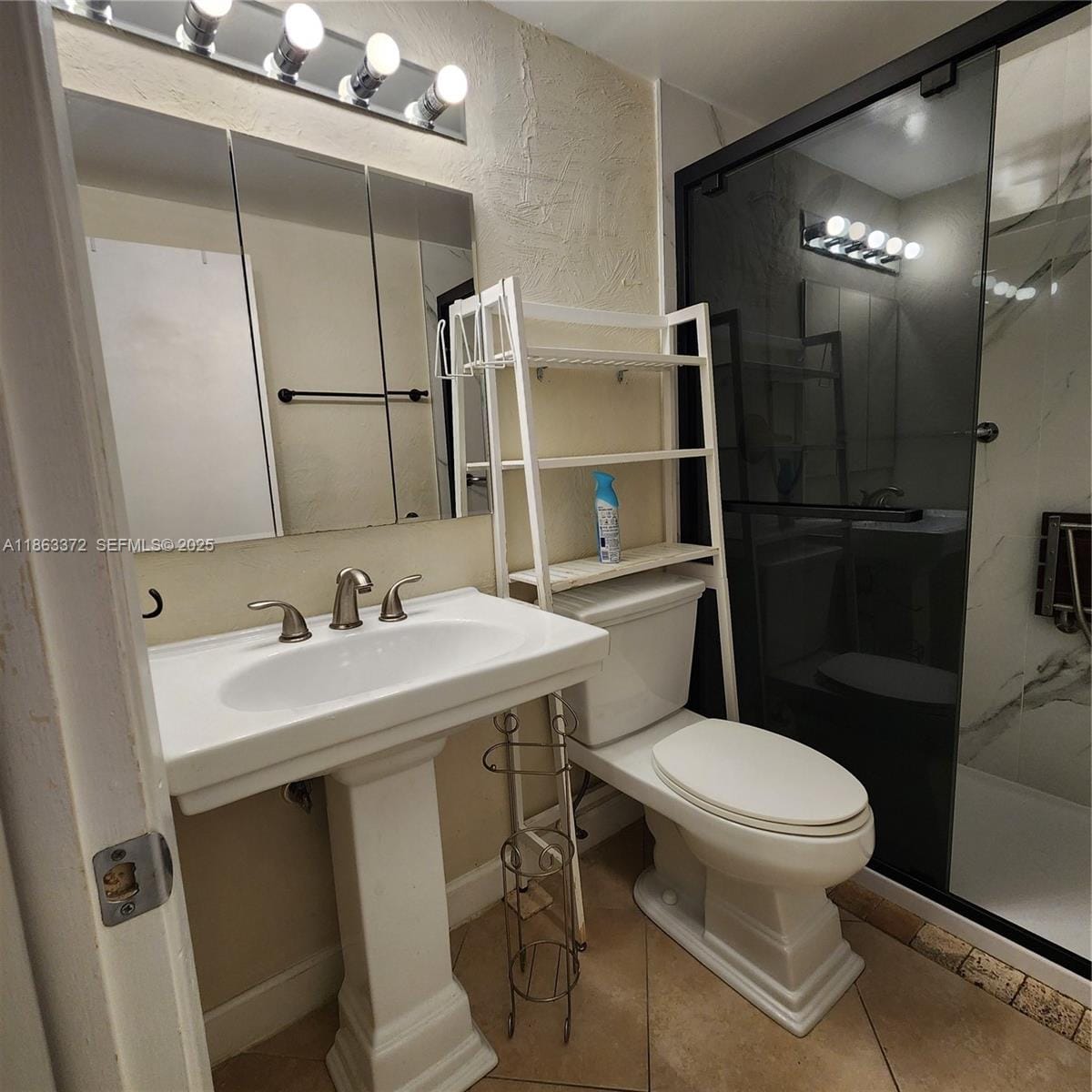 2170 NE 51st Court C3 — photo 11