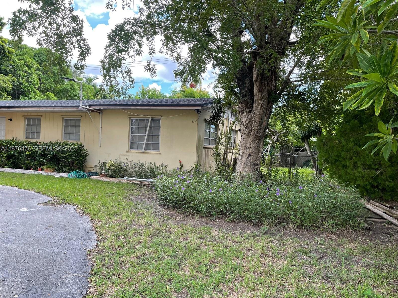 15741 SW 99th Avenue, Miami, FL 33157 photo 2