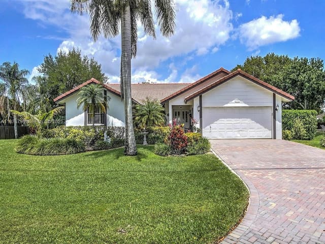 11701 NW 27th Street, sold in Fla Fruit Lands Co Sub No, Plantation, FL