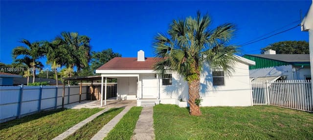 7631 NW 4th Avenue, Miami, FL 33150