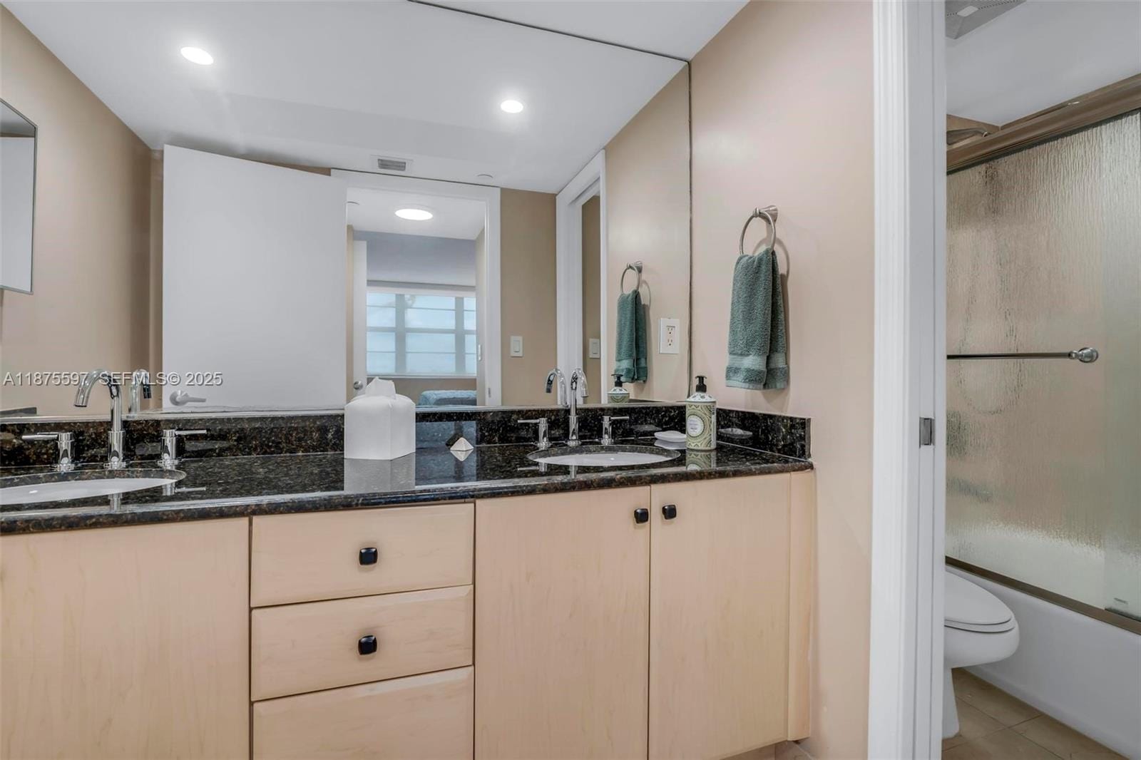 6917 Collins Avenue 1420, Miami Beach, FL 33141 photo 26