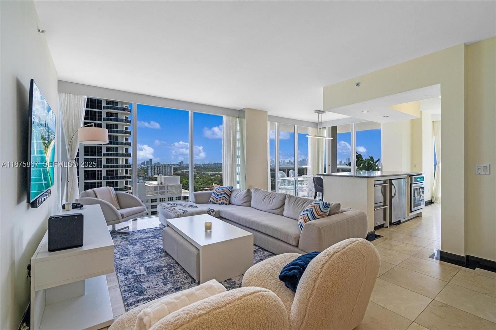 4779 Collins Avenue 2305 — photo 9