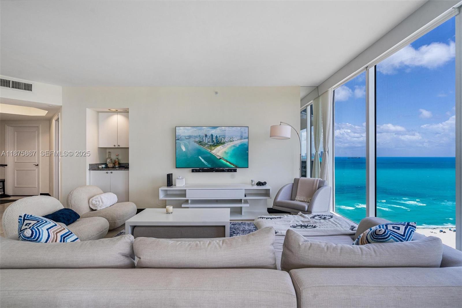 4779 Collins Avenue 2305, Miami Beach, FL 33140, Miami Beach